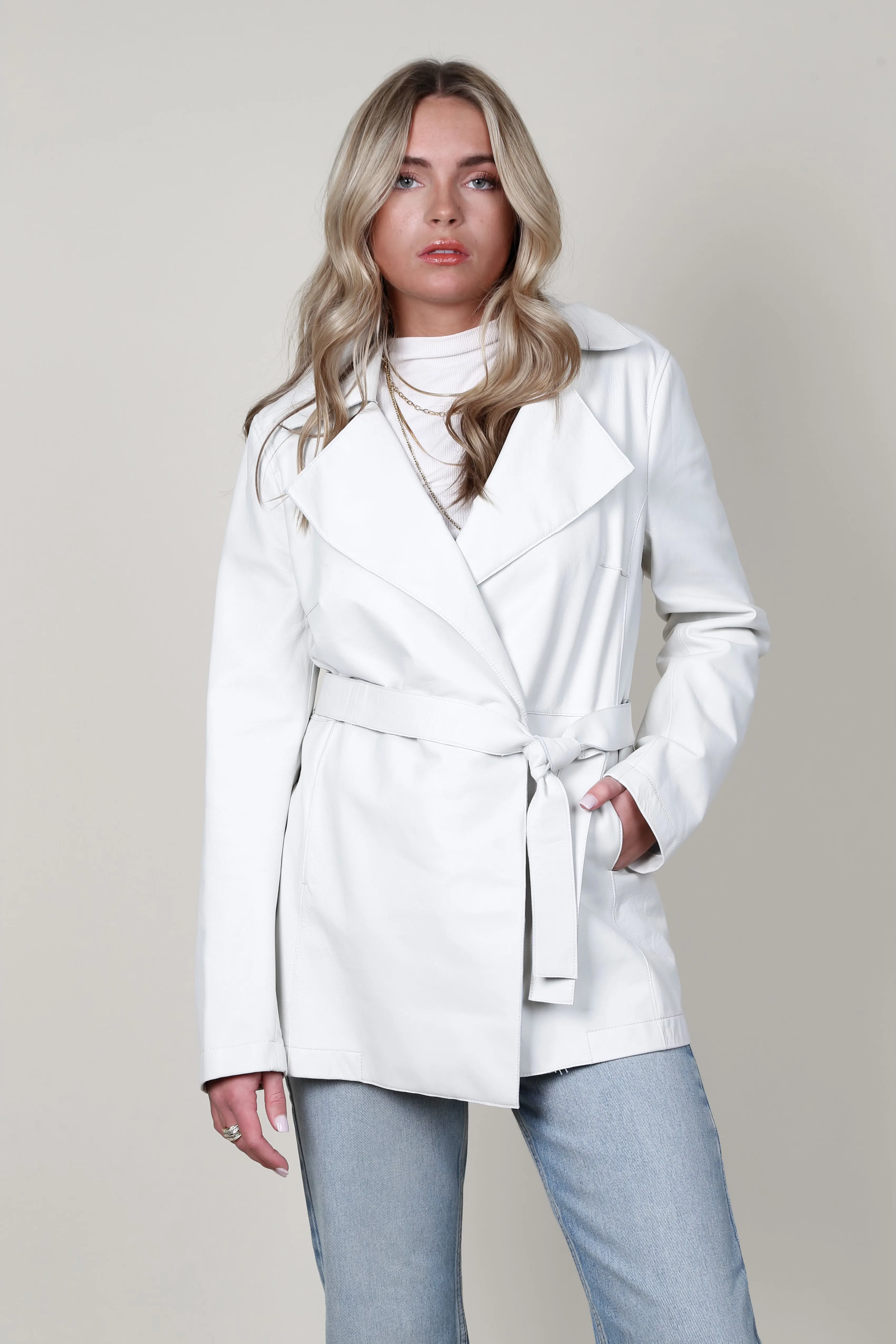 JACKETT | Adelaide Matte Leather - White