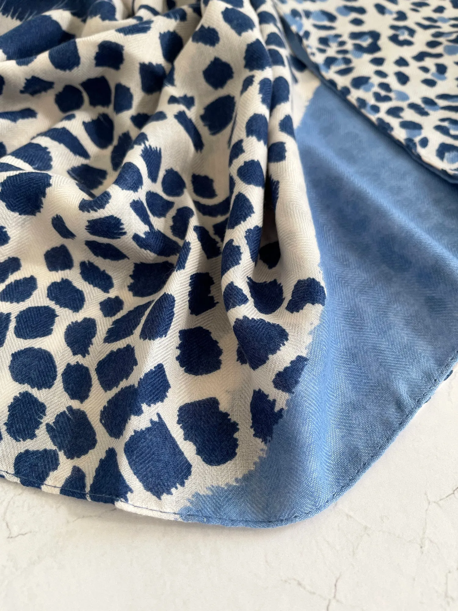 LARGE BABY BLUE TIGER AND LEOPARD PRINT SHAWL SCARF