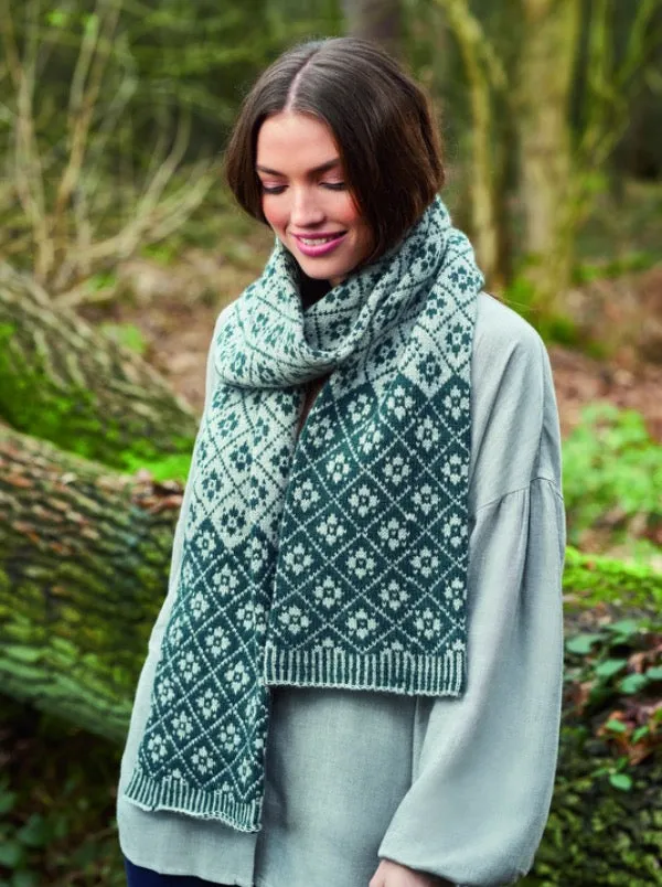 Lattice Scarf