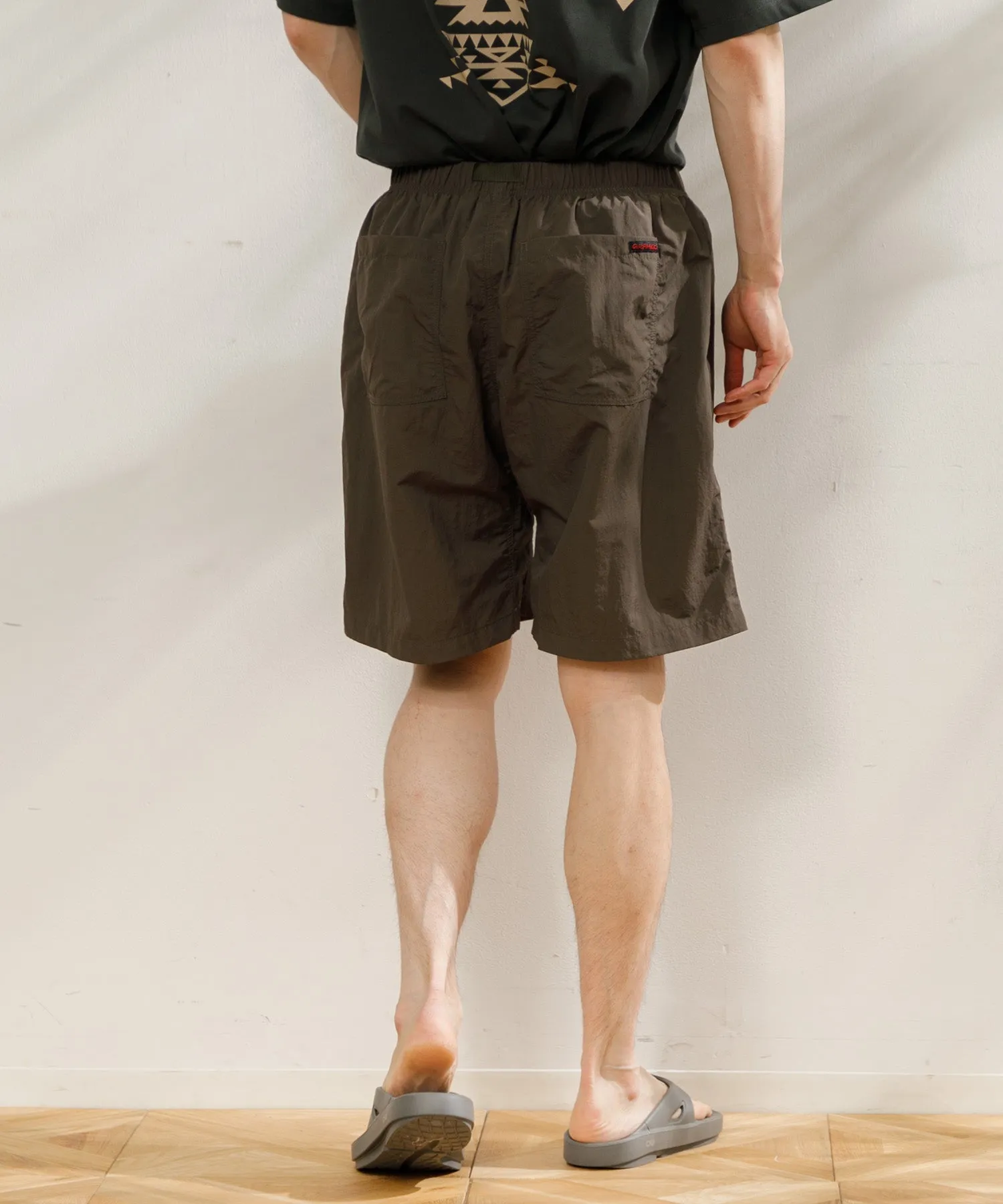 【MEN , WOMEN】GRAMICCI NYLON LOOSE SHORT