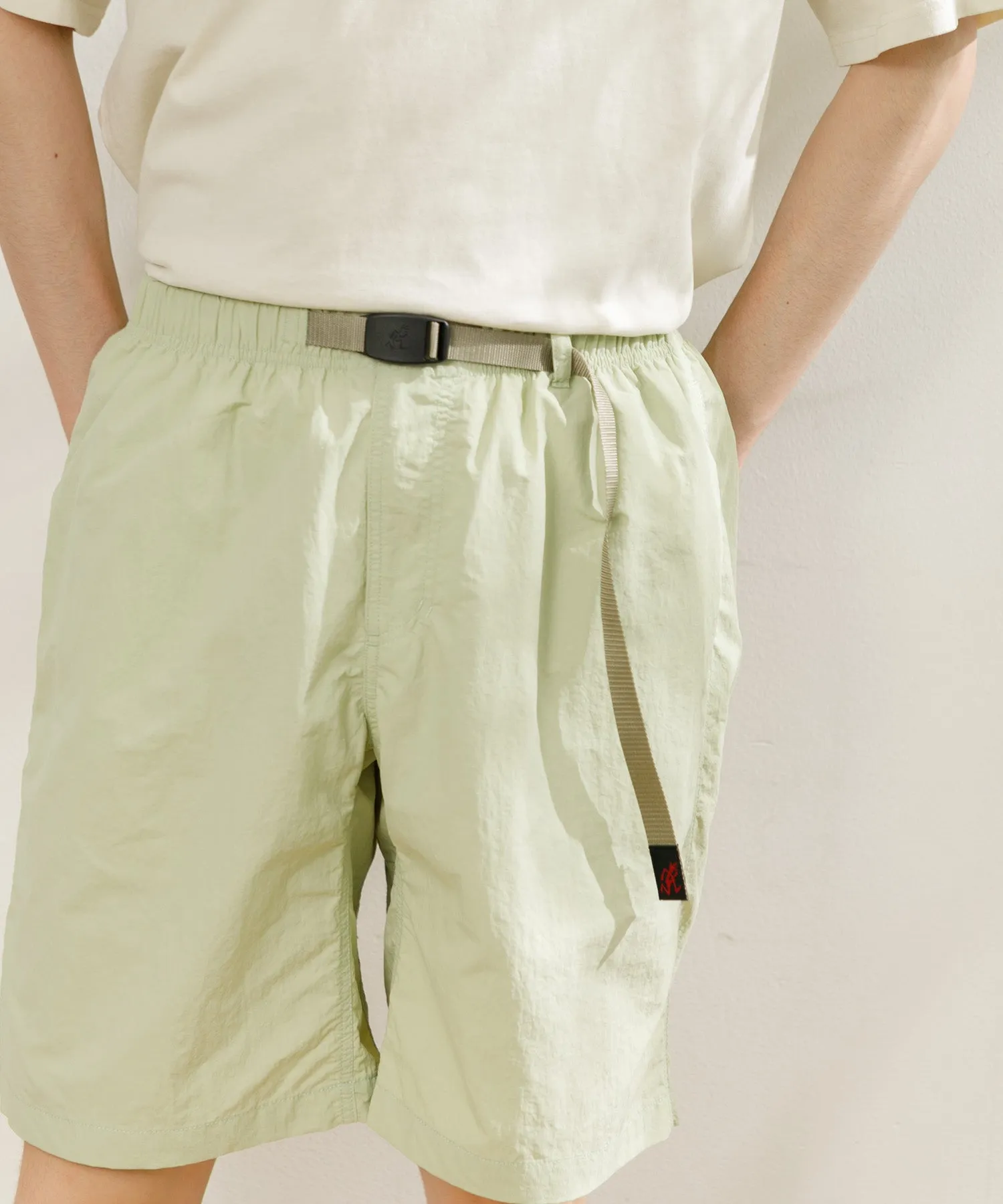 【MEN , WOMEN】GRAMICCI NYLON LOOSE SHORT