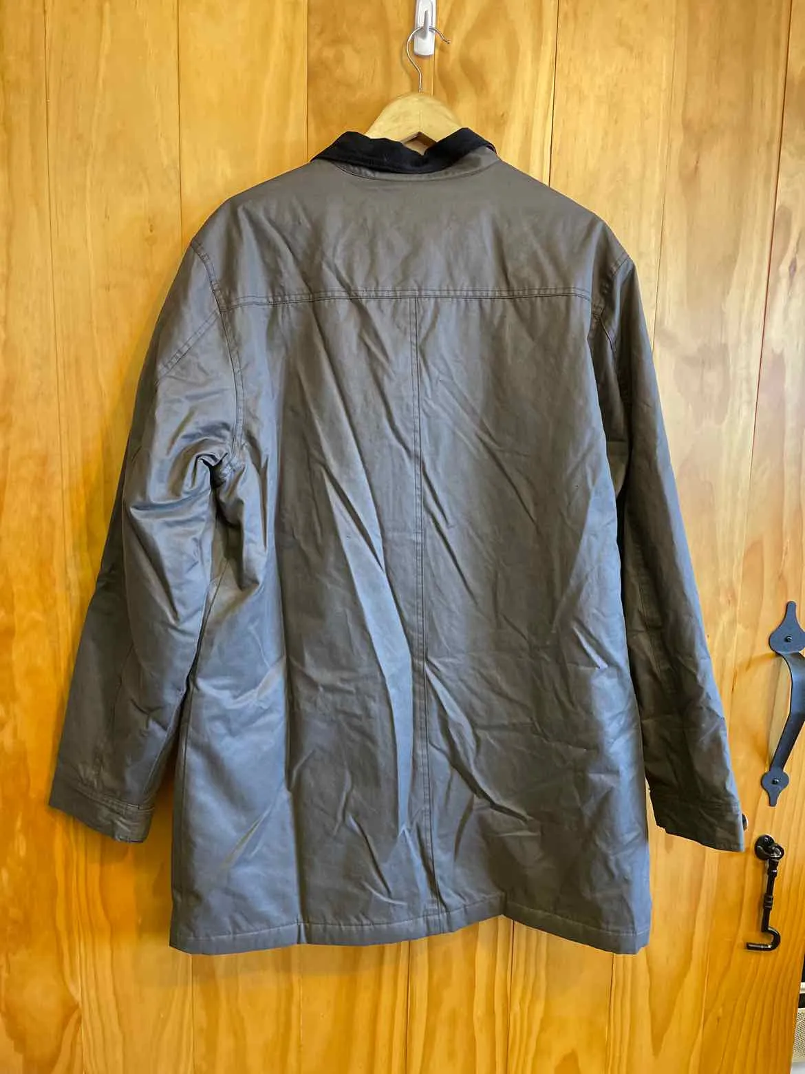 Size Large Cutter & Buck Men's Winter Jacket