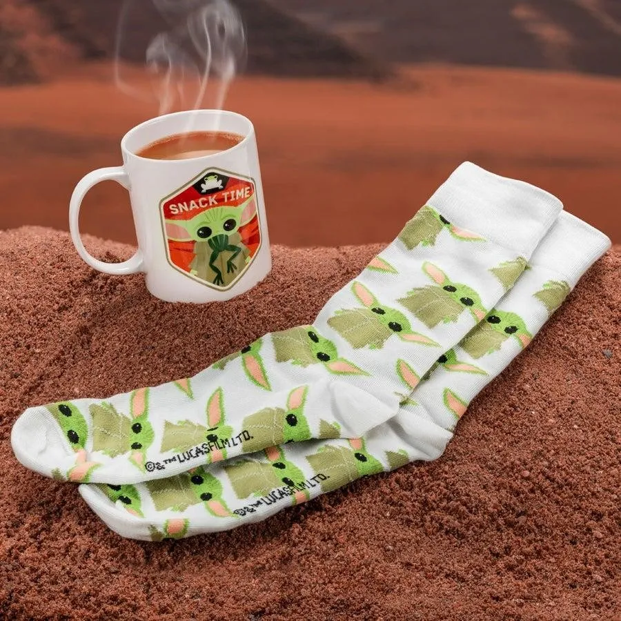 Star Wars The Mandalorian - Mug & Childrens Sock Set