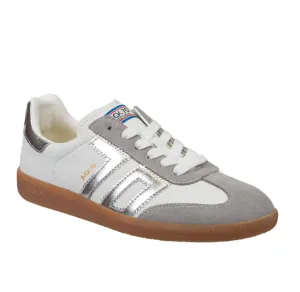 The Retro Soccer Lace Sneaker in Light Gray