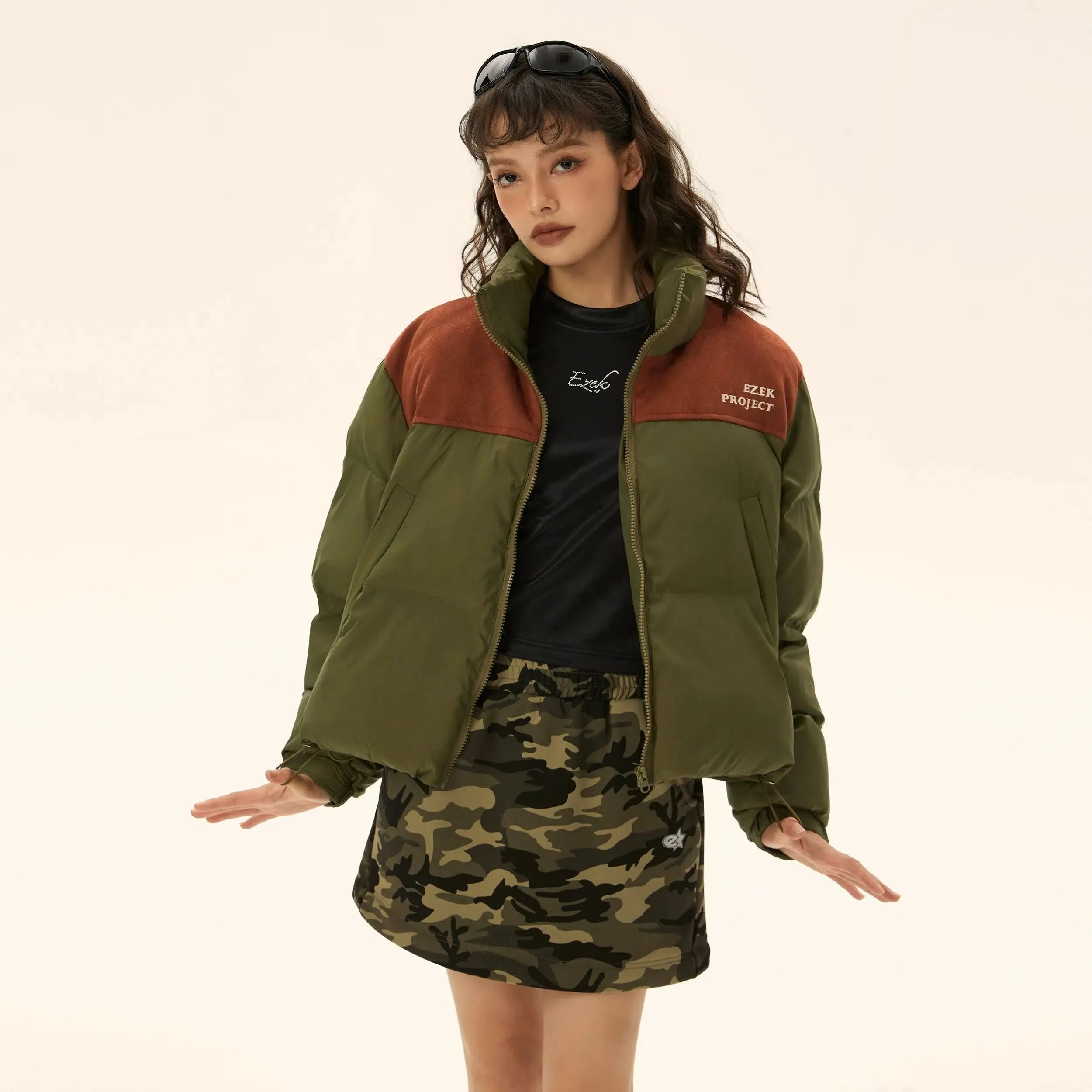 Tom Contrast Color Puffer Cropped Jacket