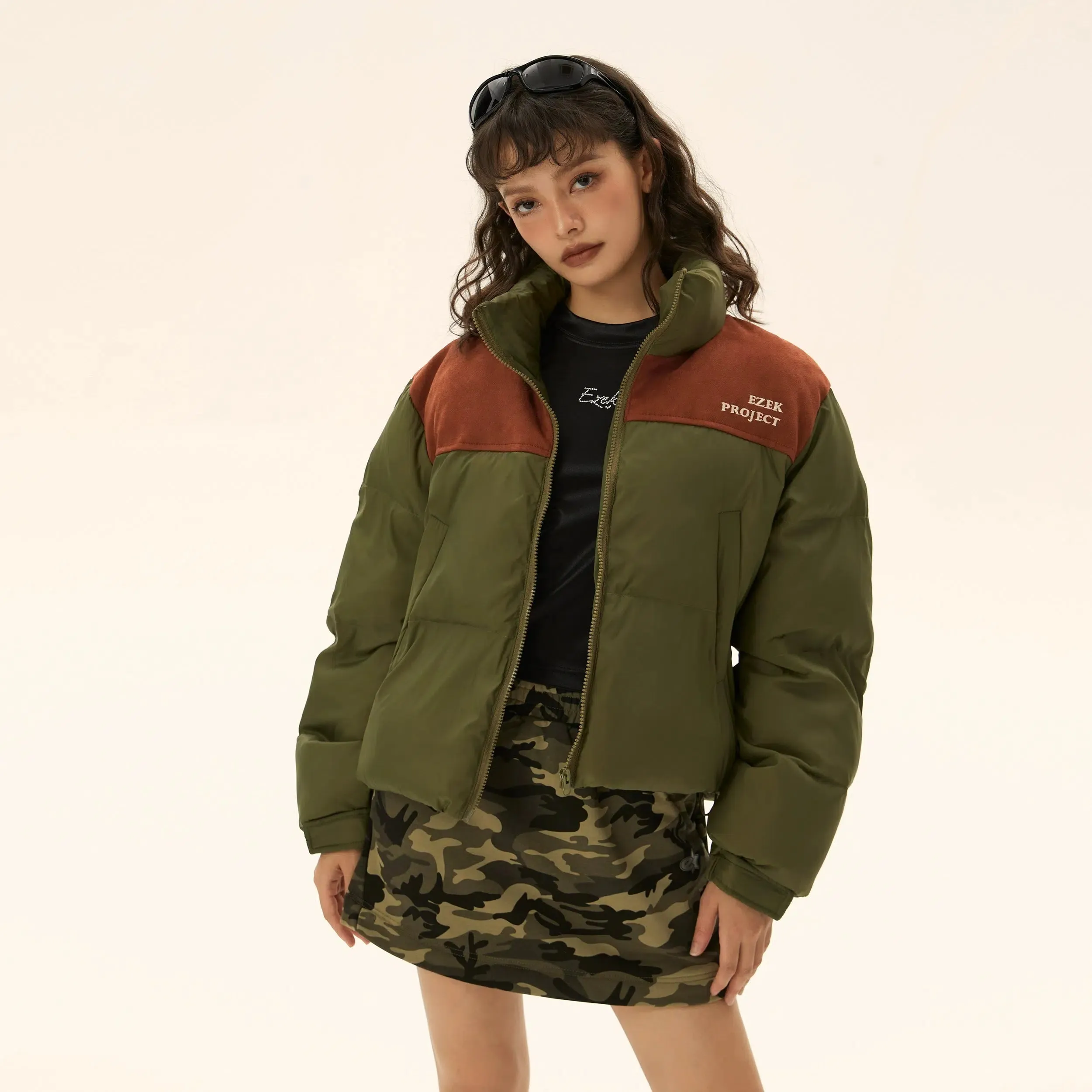 Tom Contrast Color Puffer Cropped Jacket