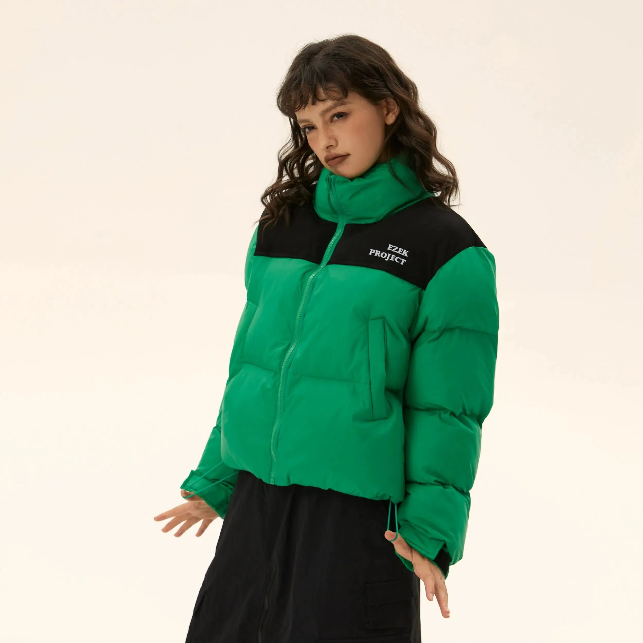 Tom Contrast Color Puffer Cropped Jacket