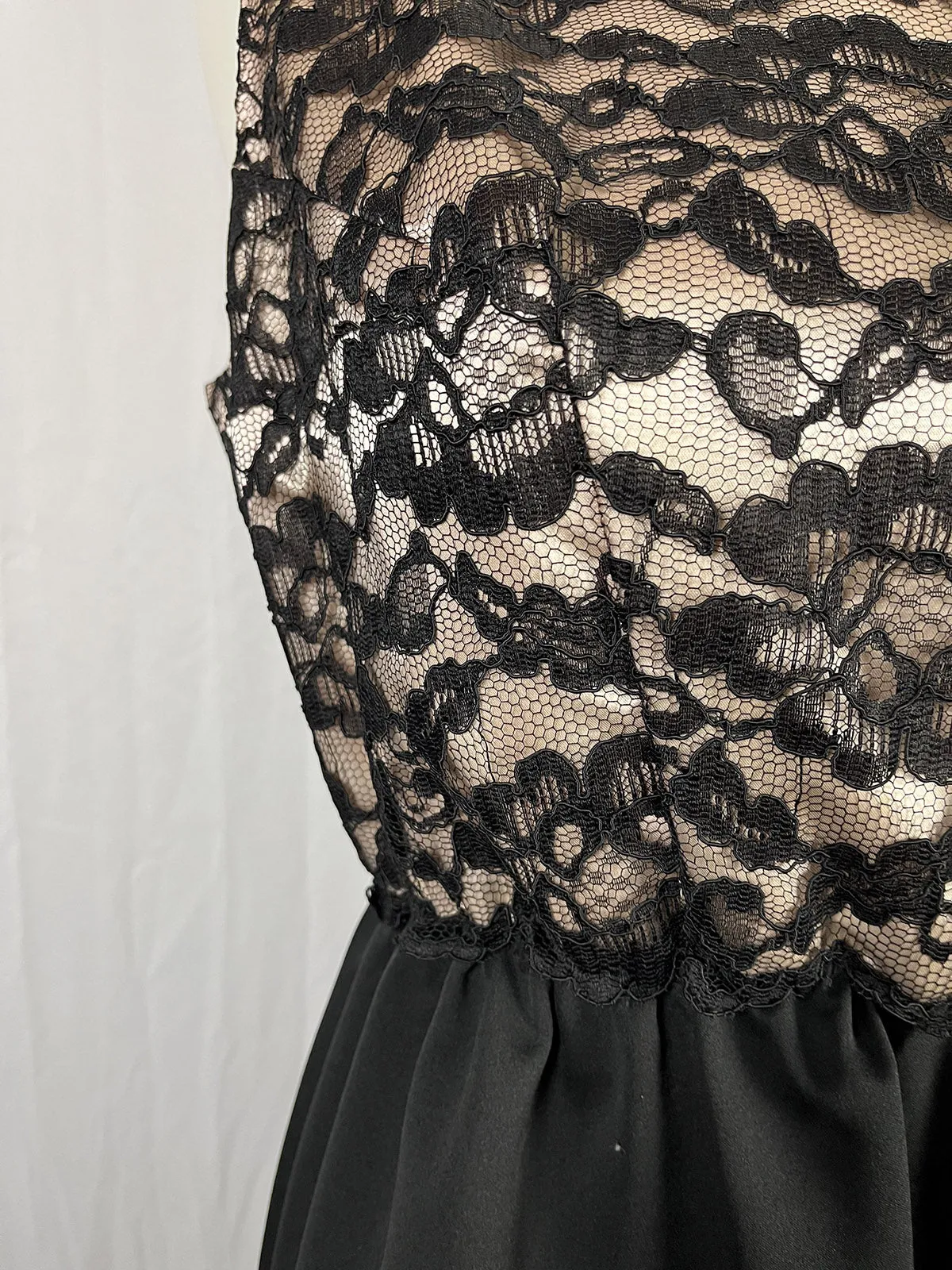 Vintage Size 14 Black & Champagne Lace Dress Set